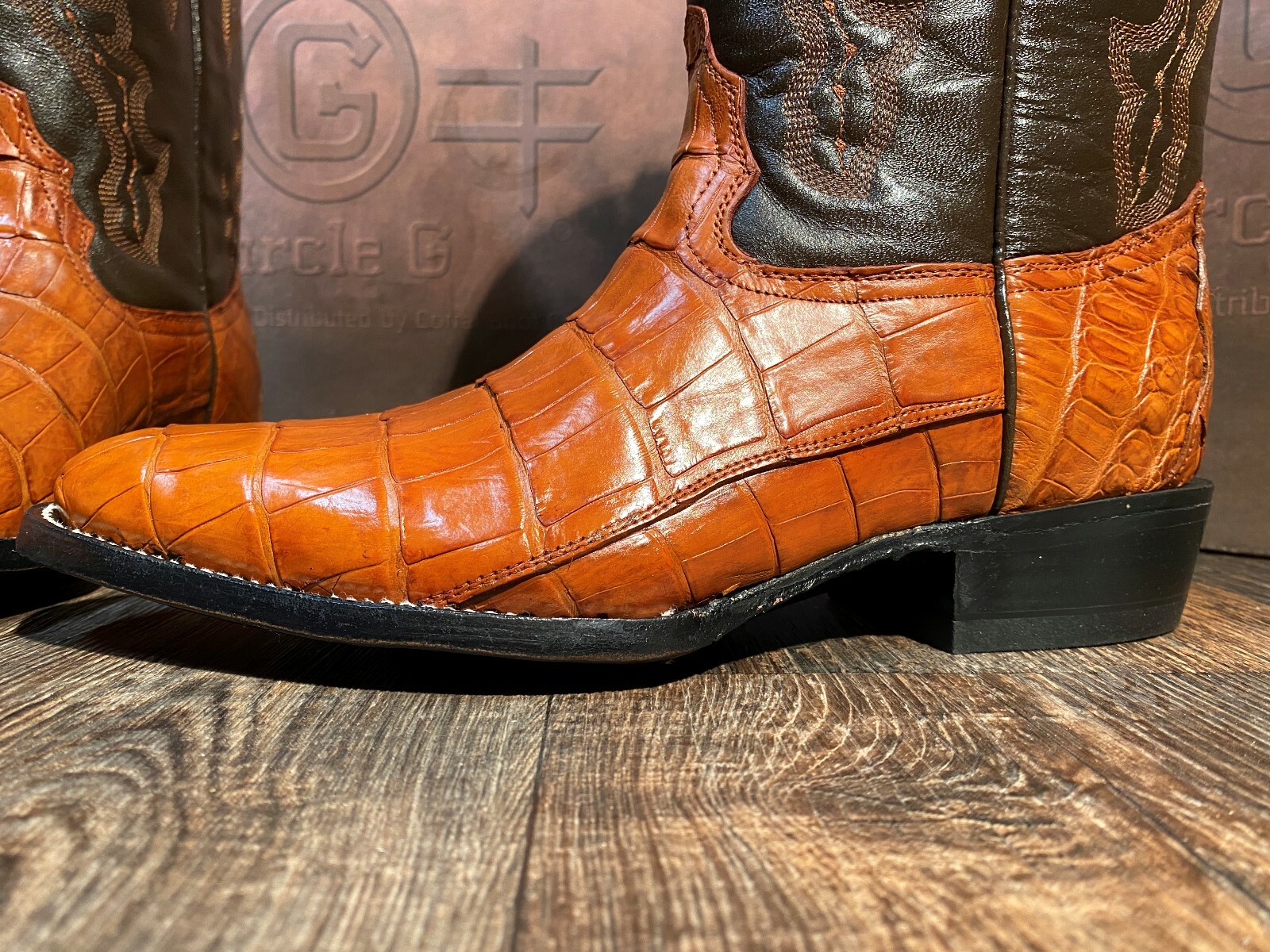 g by guess men's jeb chelsea boots