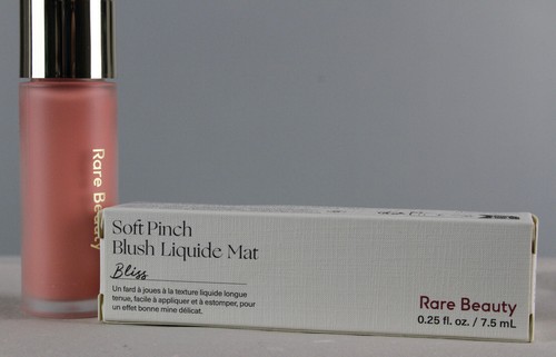 Rare Beauty by Selena Gomez Soft Matte Liquid Blush Bliss 7,5 ml Rouge K45-BL - Bild 5 von 10
