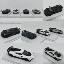 Solo 1:64 One Starlight/Black/Silver/White Diecast Model Car