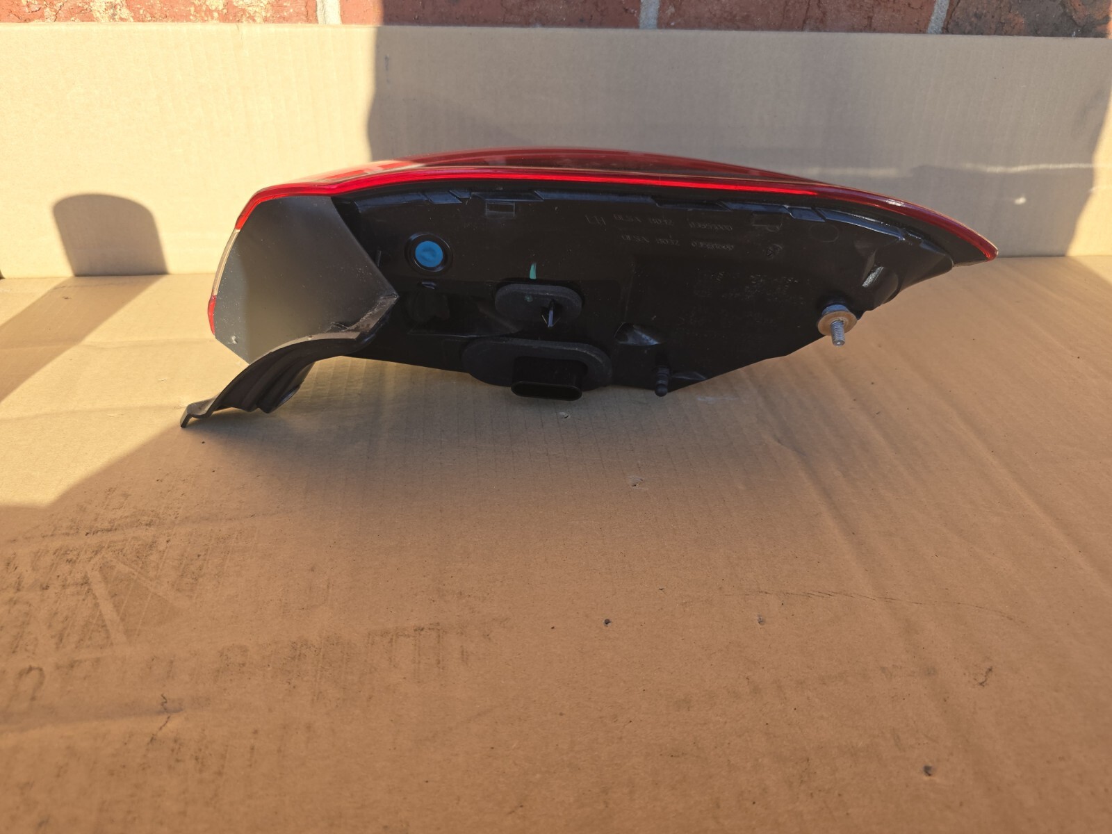 2014 - 2020 MASERATI GHIBLI M157 REAR LEFT SIDE OUTER QUARTER TAILLIGHT OEM