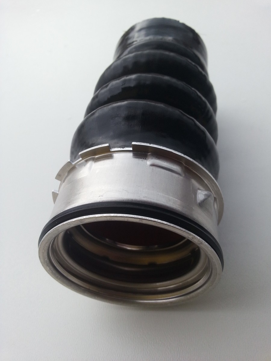 Tubo Intercooler Superiore Per BMW Serie 3 E90 E92 E Serie 5 E60 E61 | 520d 530d 530XD | 11617799401