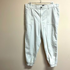 Gap Women  s Khaki Joggers XL