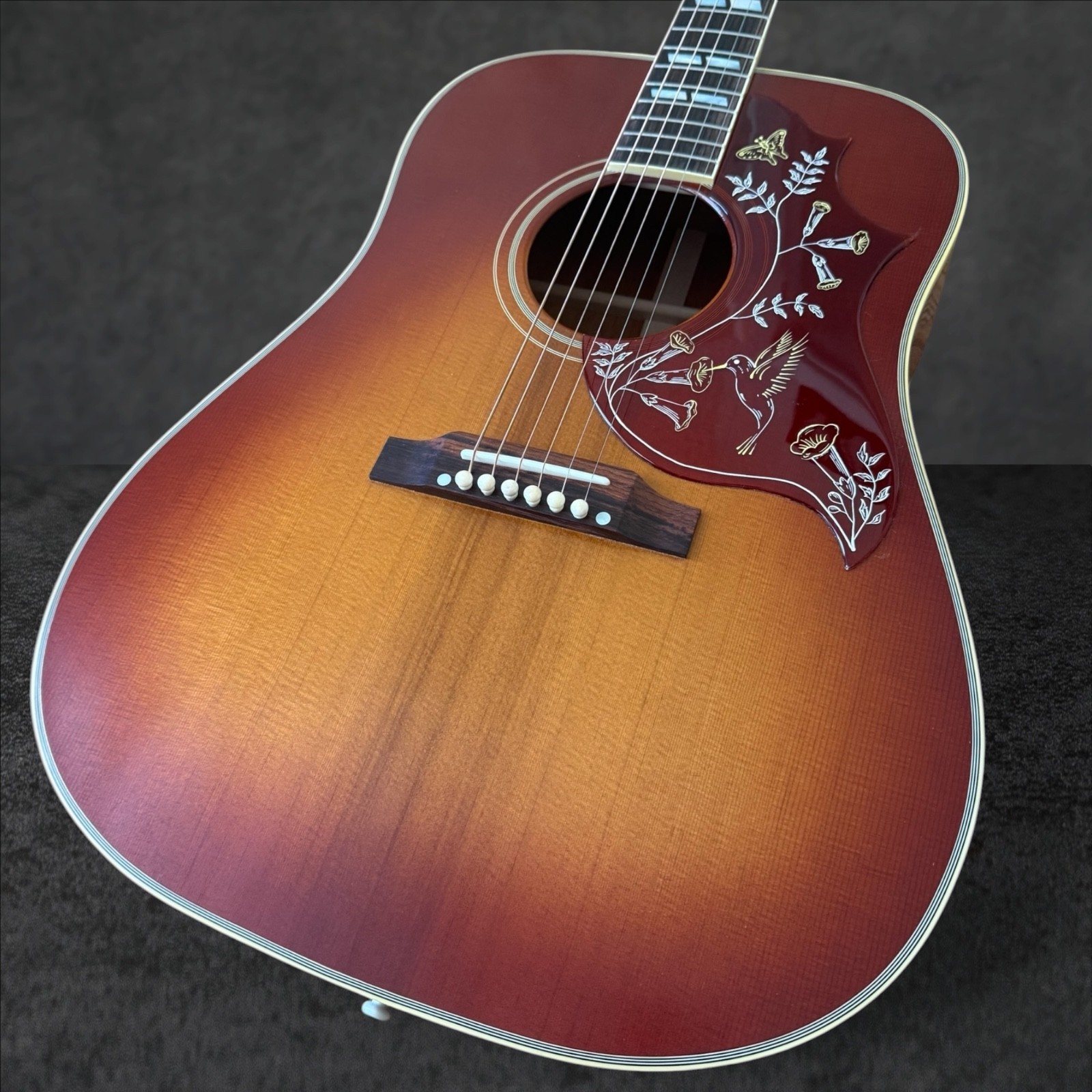 Gibson Custom 1960 Hummingbird - Heritage Cherry Sunburst Fixed Bridge