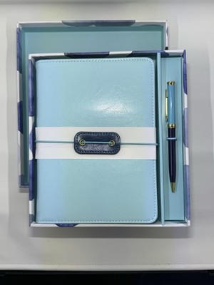 Arteza Premium Journal Gift Set 6x8 Holder 2 Notebooks Pen New Blue Gift Box