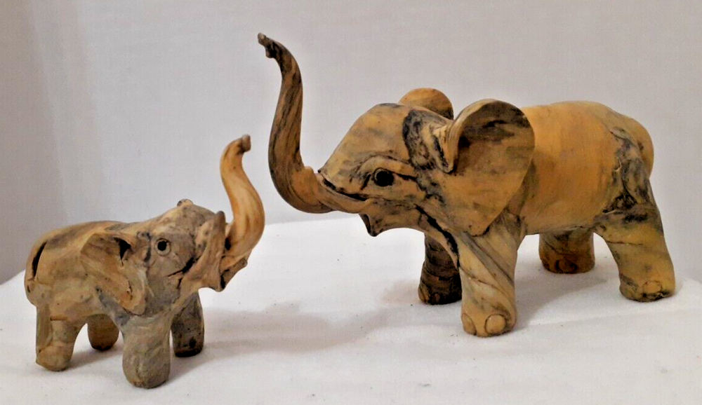 SET OF 2 ELEPHANTS MAMA AND BABY ELEPHANT