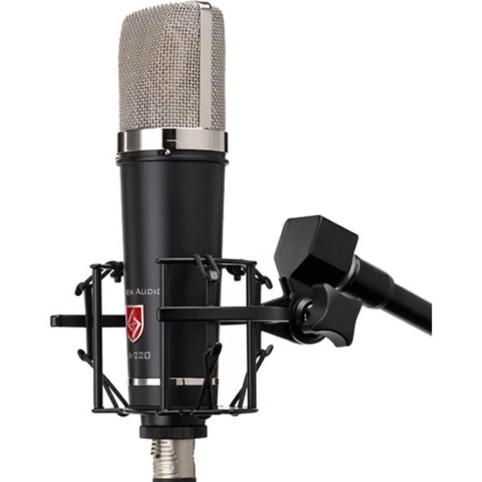 Lauten Audio Black Series LA-220 V2 Two-Tone FET Studio Condenser Microphone - Image 3 of 4