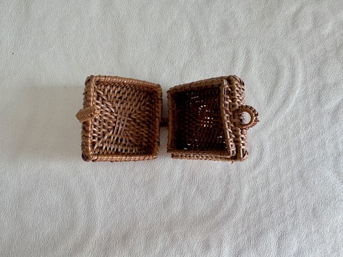 Premium Small Hand Woven Storage Box Hand Crafted Ring Box Jewellery Box - Picture 6 of 7