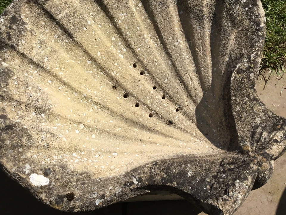 Par Vintage de Plantadeiras Decorativas Grandes Reconstituídas em Forma de Vieira - Imagem 3 de 4