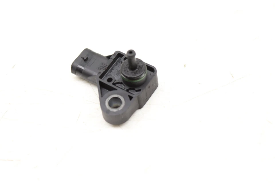 2014-2016 2018 MERCEDES-BENZ E63 AMG S - MAP / Intake Manifold Pressure Sensor - Image 2 of 4