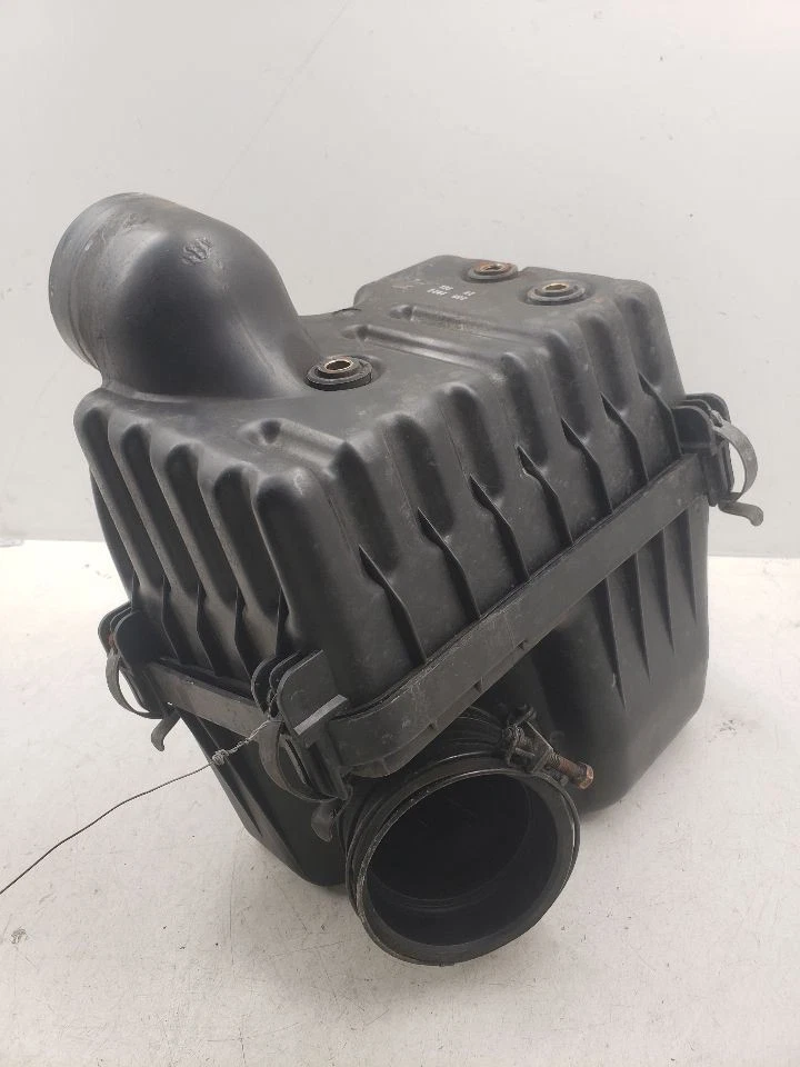 Purificador de ar 2,4L compatível com 01-06 SANTA FE 1428004 - Imagem 2 de 4