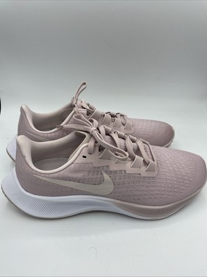 Women Nike Air Zoom Pegasus 37 Champagne, Size 9.5 US