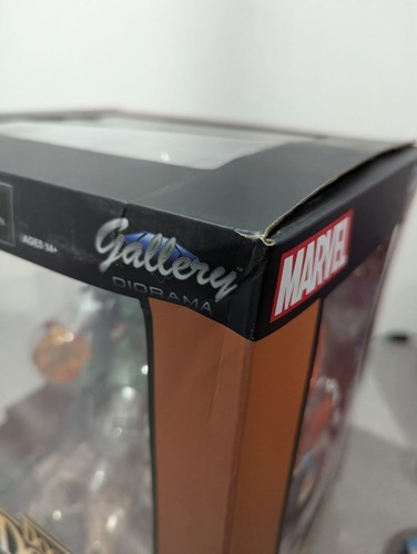 Marvel Comics Doctor Doom Gallery PVC Diorama Statue 25cm - Picture 7 of 9