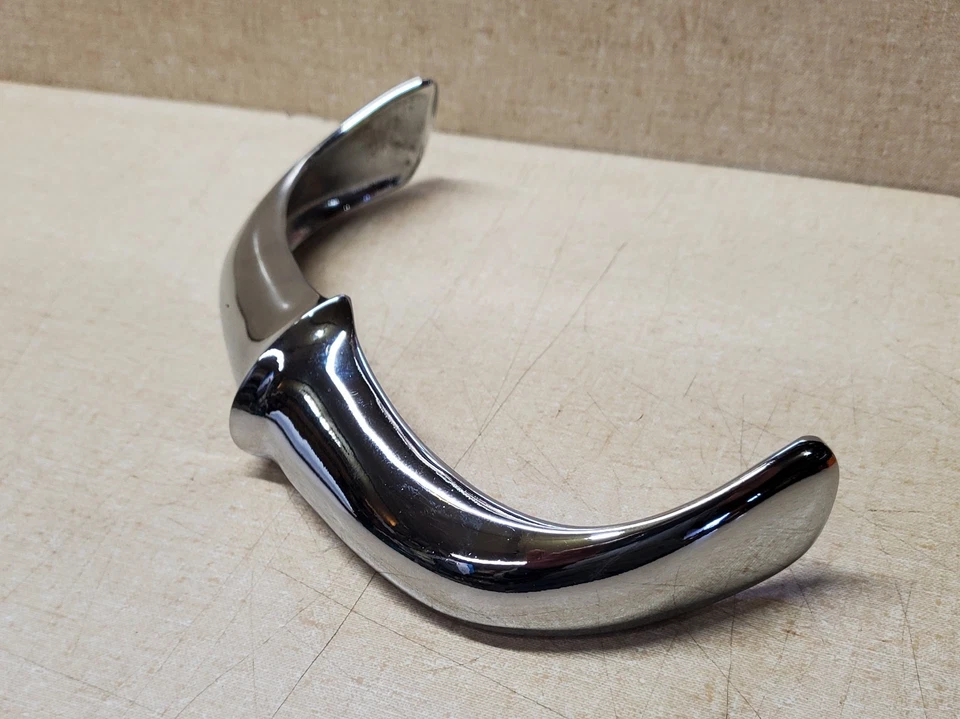 ЛИТОЙ НАКОНЕЧНИК ЗАДНЕГО КРЫЛА HARLEY DAVIDSON NATIONALCYCLE N712 FXWG FXDG FXST DYNA - Изображение 4 из 4