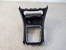 Mercedes-Benz CLA C117 X117 W117 2013 Mittelkonsole AOP41711