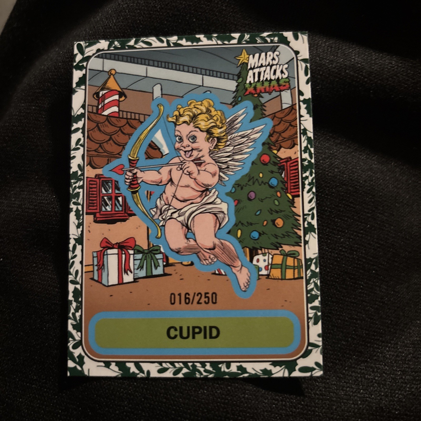 Cupid 2026 Topps Mars Attacks Xmas A-65 Christmas Wreath /250
