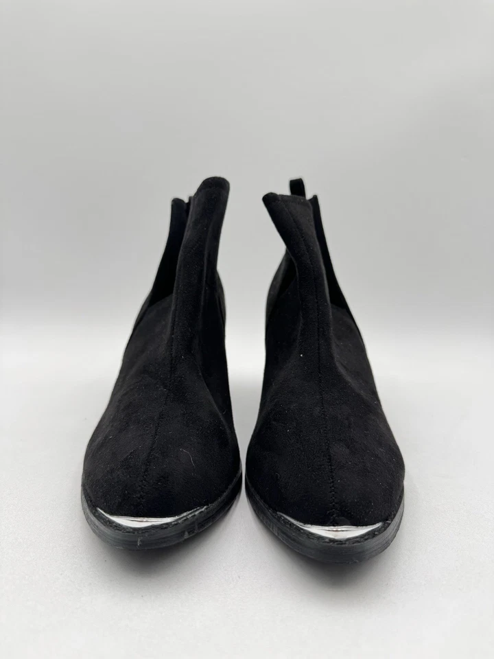 JOURNEE COLLECTION Black Issla Almond Toe Block Heel Slip On Booties Size 12 - Image 2 of 4