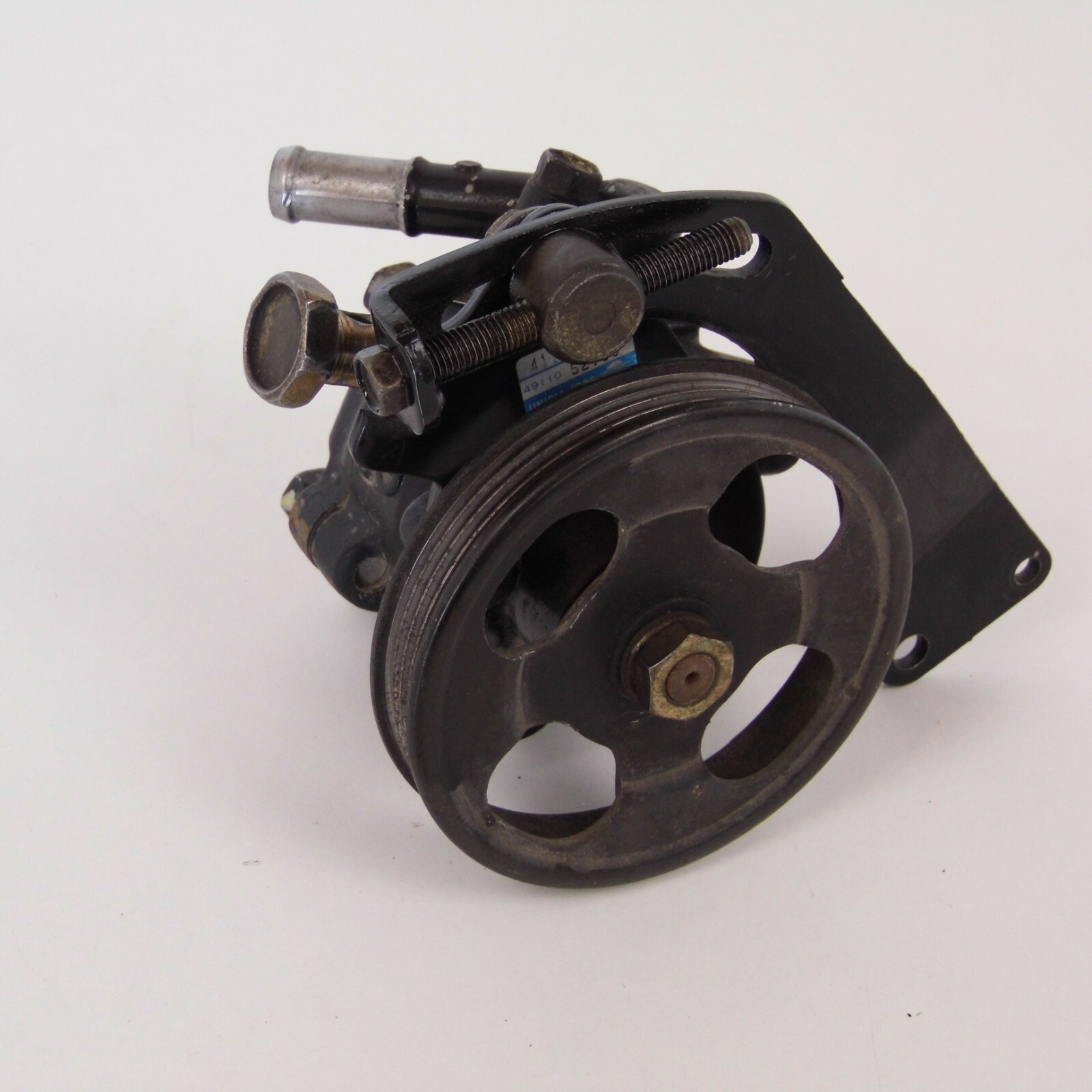 4911052Y00 Genuine 9095 Nissan Pulsar Sunny N14 Power Steering Pump