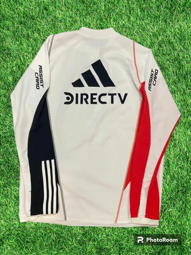 24 BUZO ENTRENAMIENTO RIVER (S-M-L-XL-2XL) consulta el Talle