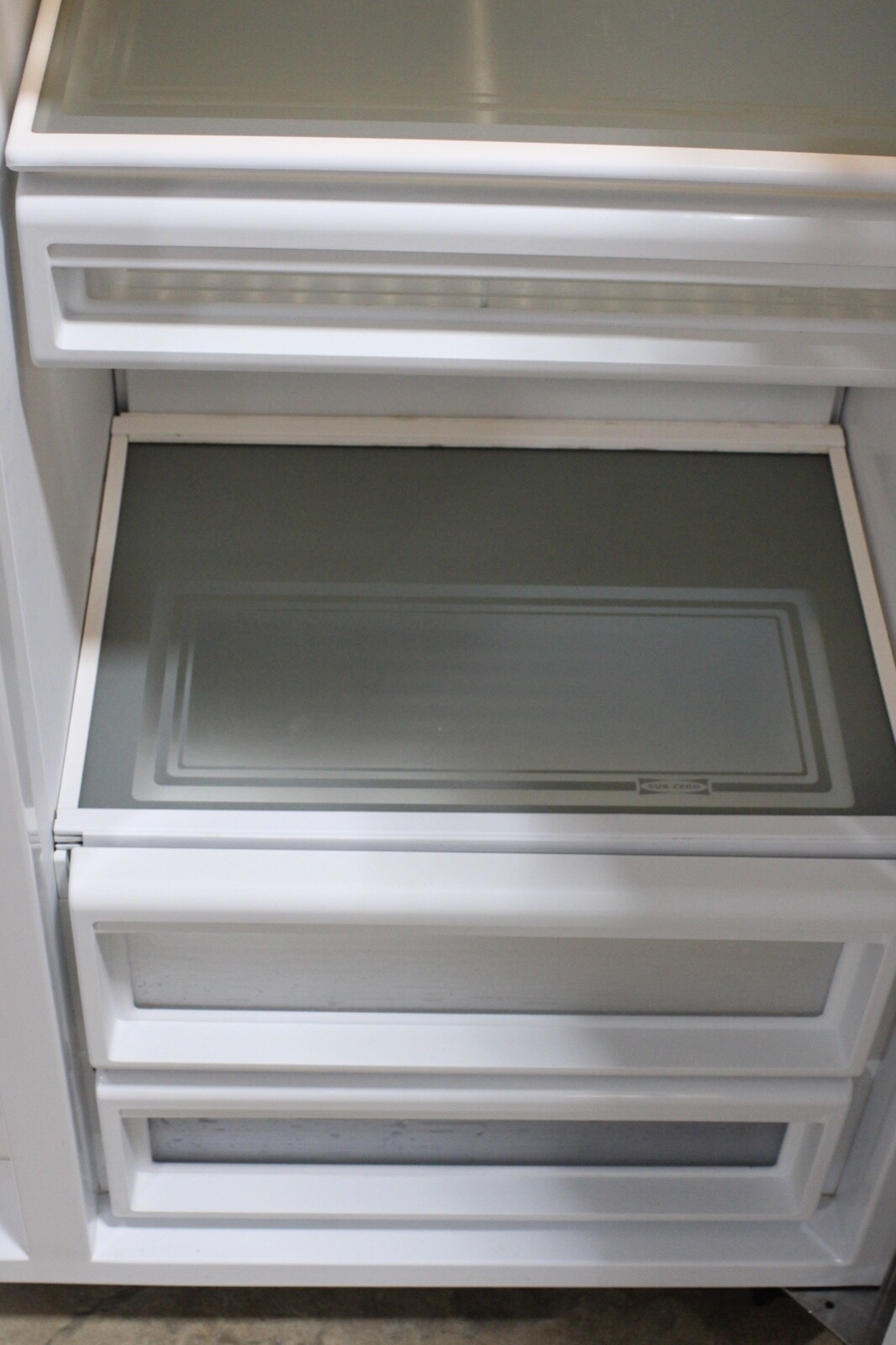 SubZero 642 42" SidebySide Removable Panel Ready Refrigerator VERY