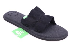 sanuk slides