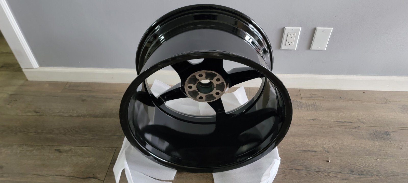 FERRARI 488 GTB SPIDER REAR WHEEL RIM OEM 