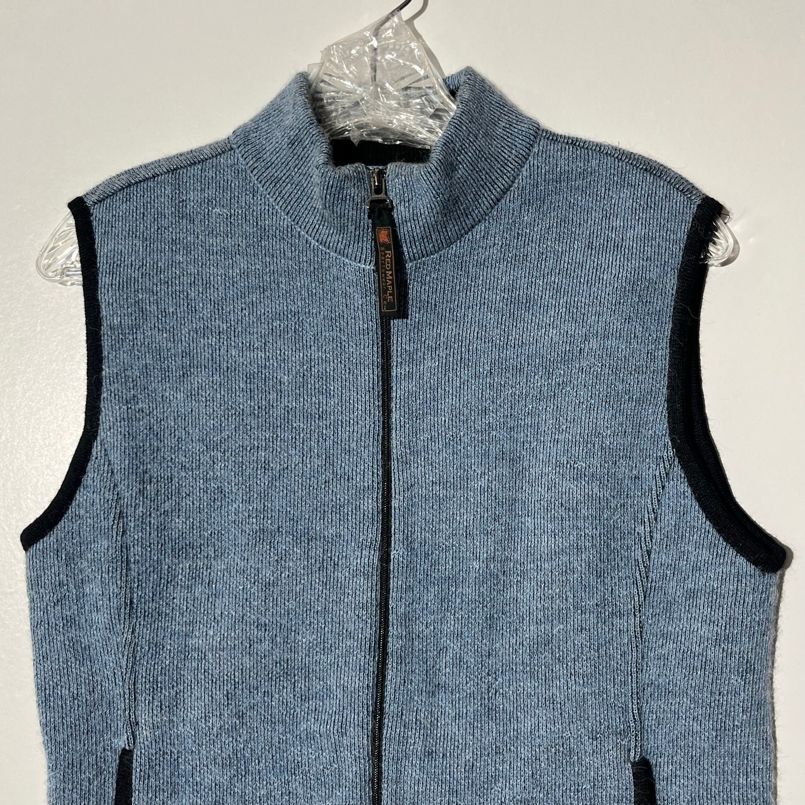 RedMaple Sportswear Alpaca Blend Blue Fullzip Outerwear Vest Men’s Size Small