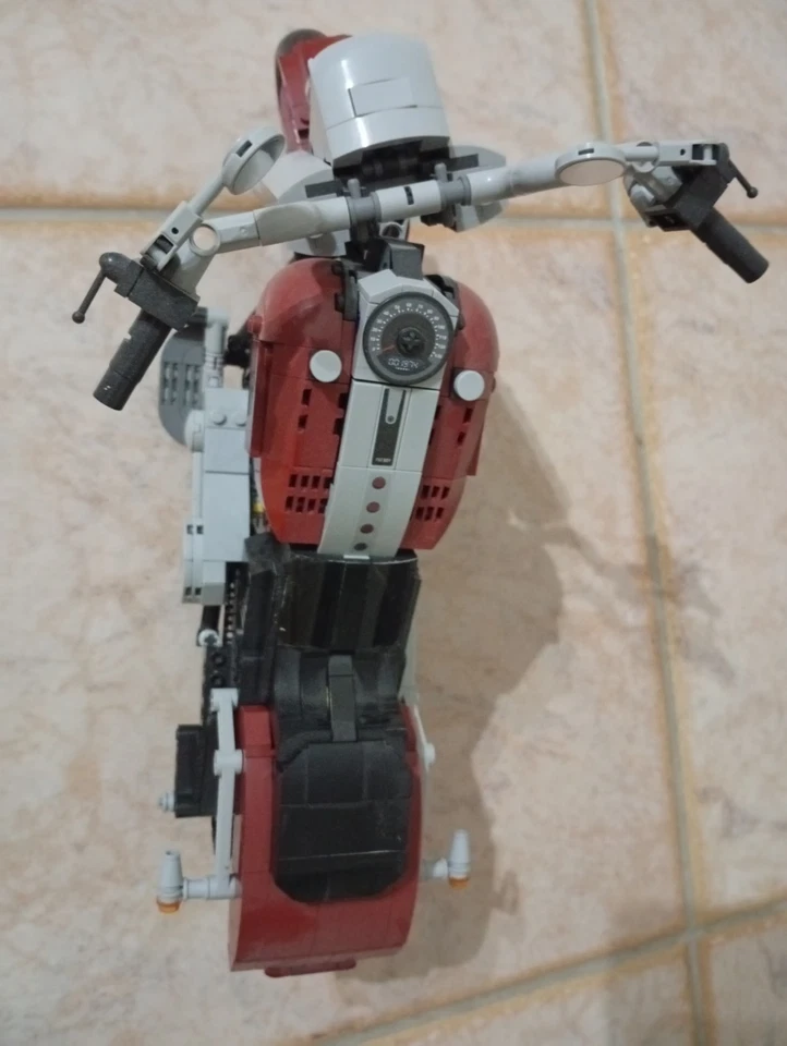 LEGO Creator 10269 Harley-Davidson Fat Boy, foto 2 di 5