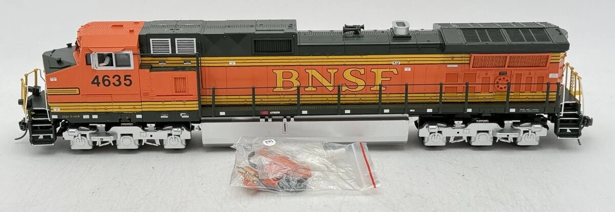 BNSF 61' Mail Box Car 79469 3 rails échelle O MTH