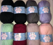 Jubilee Snow Blossom Yarn - SUPERWASH WOOL-DISC SHIPPING ON 2+