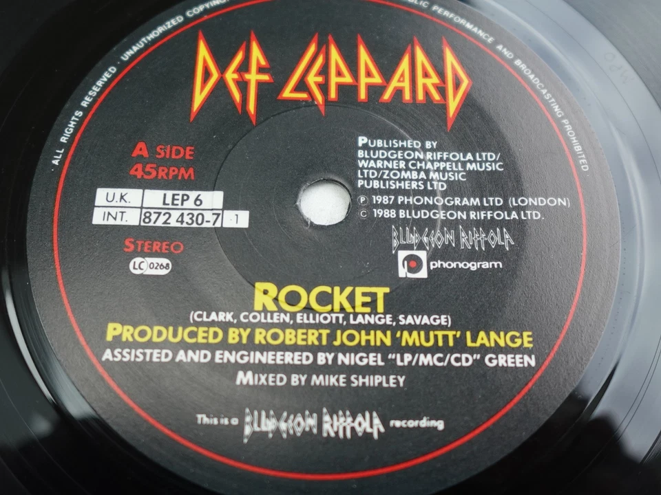 Def Leppard ROCKET / RELEASE ME 1989  7" P/S PLAYS MINT MINUS HEAR - Image 2 of 4
