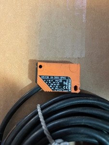 EFECTOR IN-3004-BPKG/6M-IN5130 / IN3004BPKG6MIN5130