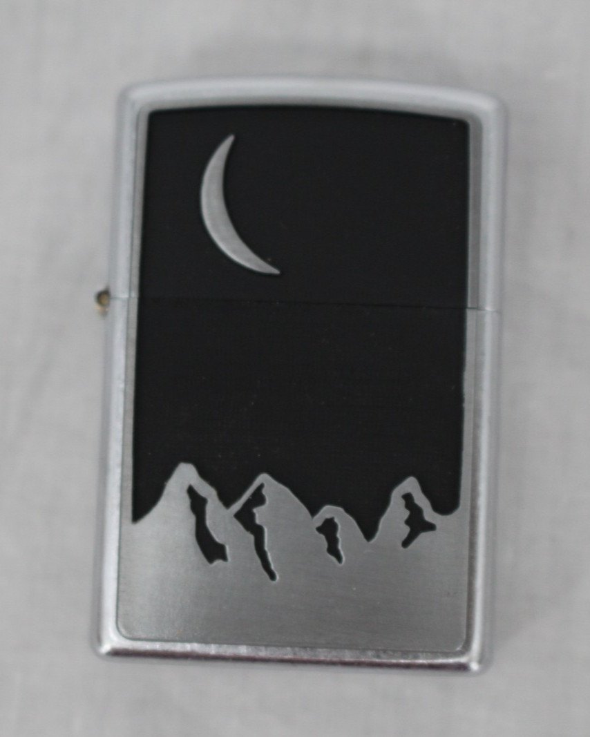 Marlboro Moon Over The Mountain Black Silver With Tin Case Unused