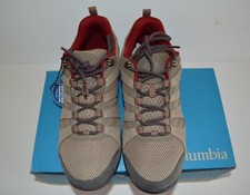 Women  s Hiking shoes Columbia Redmond V2 WP US 8 Tan Pebble and Beet NIB
