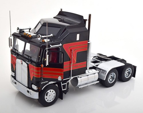 1:18 Road Kings Kenworth K100 Aerodyne 1976 negro/rojo - Imagen 7 de 7