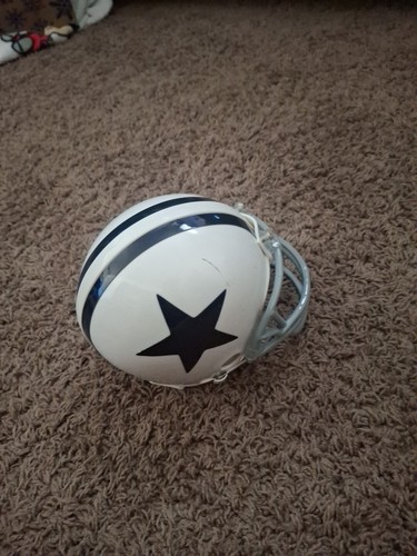 Dallas Cowboys 1960 to 1963 Riddell Mini Speed Throwback Helmet - NFL. - Picture 3 of 6