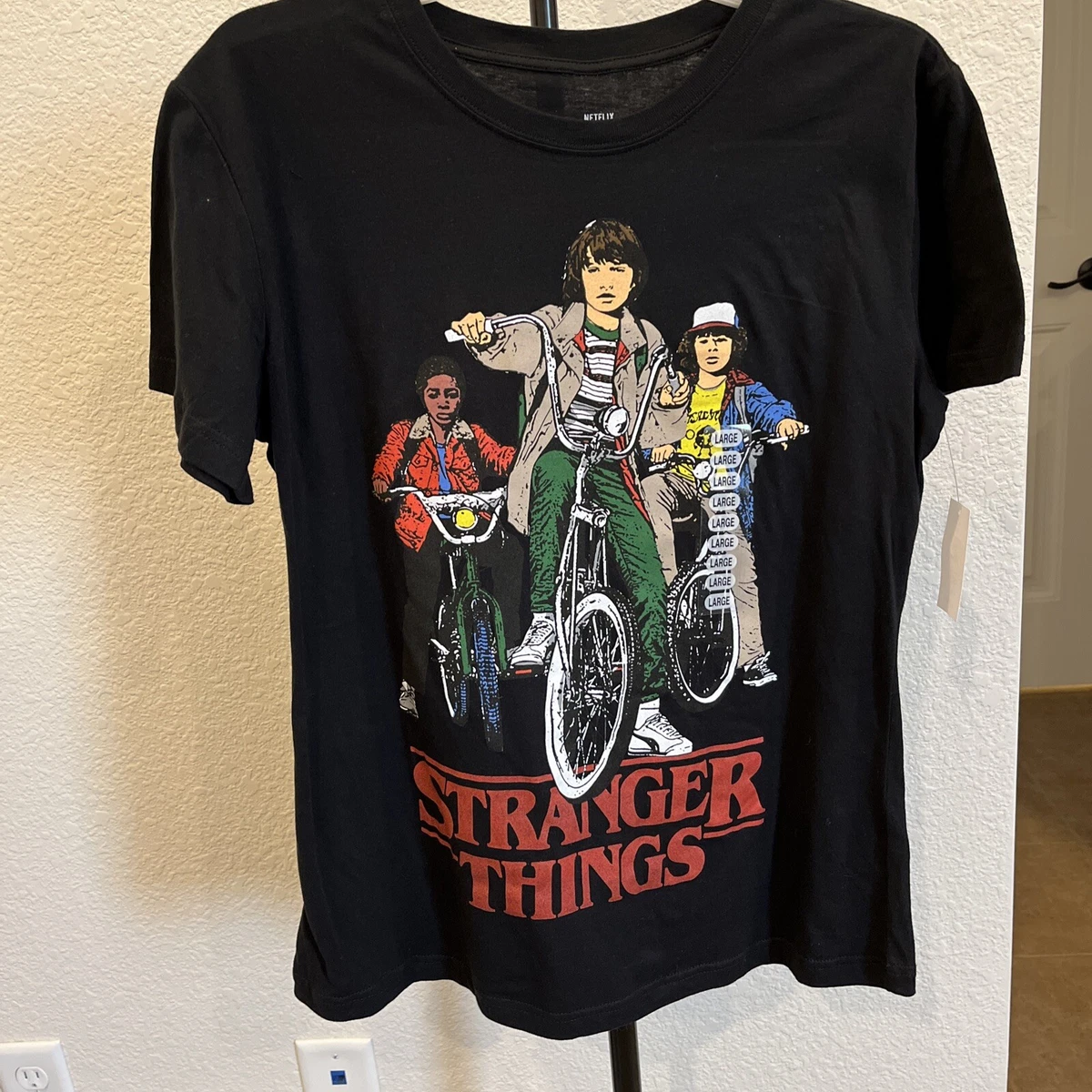 Netflix top t shirt