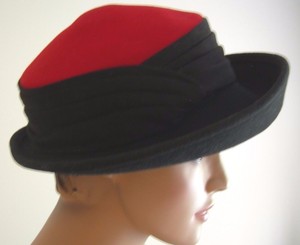 women's roll brim hat