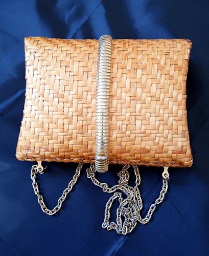 Rara pochette vintage Rodo cesto naturale tessuto, borsetta lunga catena dorata nascosta - Foto 3 di 18