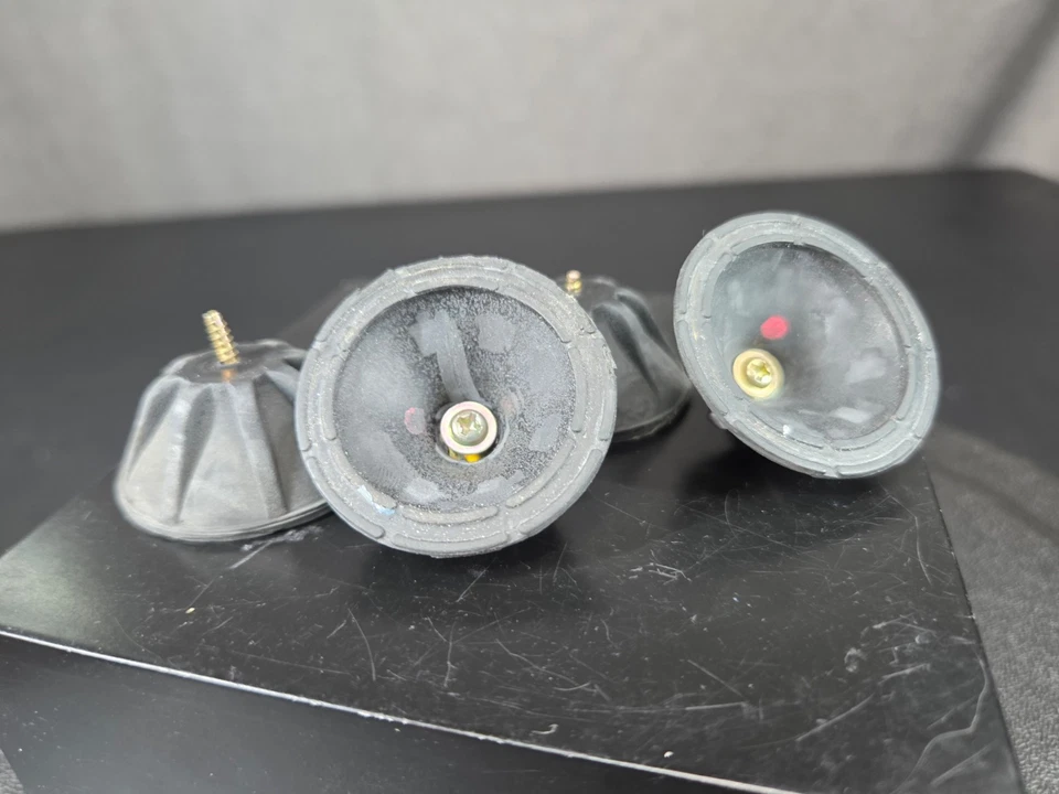 Tocadiscos vintage Mitsubishi DP-12 pies de goma (cantidad 4) ¡envío rápido!💨✅ Foto 2 de 4