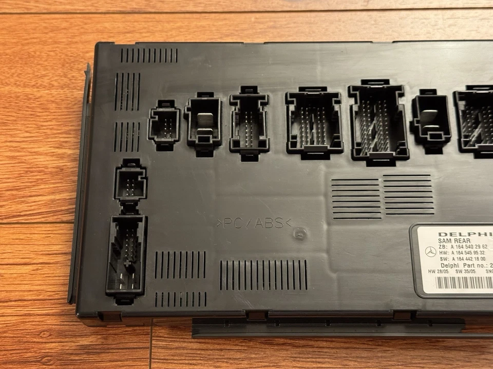 MERCEDES-BENZ R350 GL450 ML350 MÓDULO DE ADQUISICIÓN DE SEÑAL SAM TRASERO OEM 06-12 Foto 3 de 4