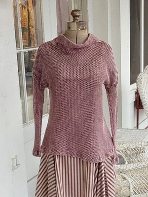 Krista Larson CROP TURTLENECK FISHNET T-SHIRT IN MERLOT Medium
