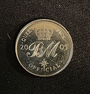 クイーン Queen VIP ツアーグッズ Brian May 実使用ピック Brian May * Queen * Paul Rodgers 2005 Official Sixpence Coin