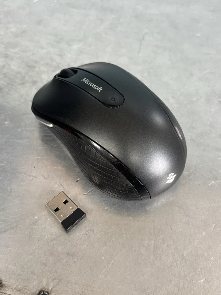 Microsoft 1383 1496 Wireless Mobile Mouse 4000 - Graphite With Receiver - Image 3 of 4
