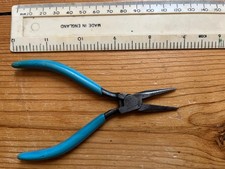 Pre-owned quality (WELLER EREM?) serrated jaws mini flat nose pliers, 12 cm long