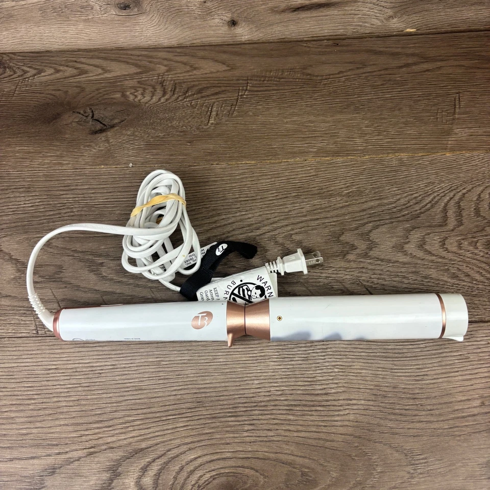 T3 Micro Inc. Whirl Trio Curling Iron Wand with 1.5" Barrel Model 76583 READ - Image 3 of 4