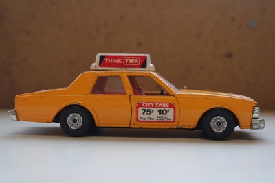 corgi chevrolet caprice classic
