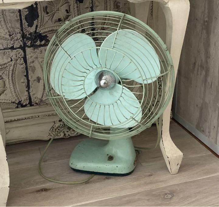 Retro Fan