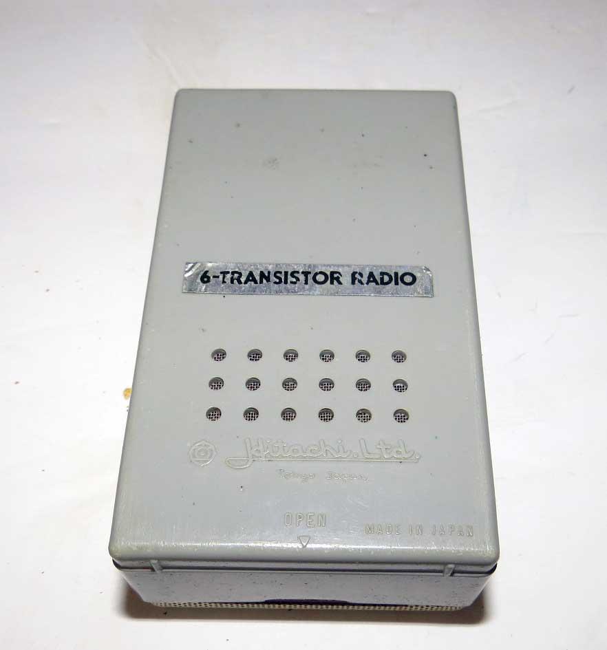 VINTAGE HITACHI 6 TRANSISTOR RADIO MODEL TN - 666 WITH ORIGINAL