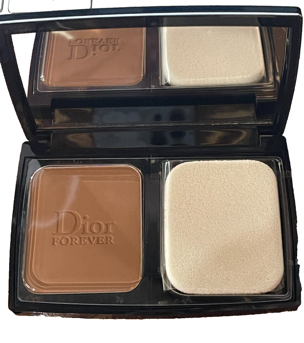 DIOR DiorSkin Forever Extreme Control Compact Foundation Makeup