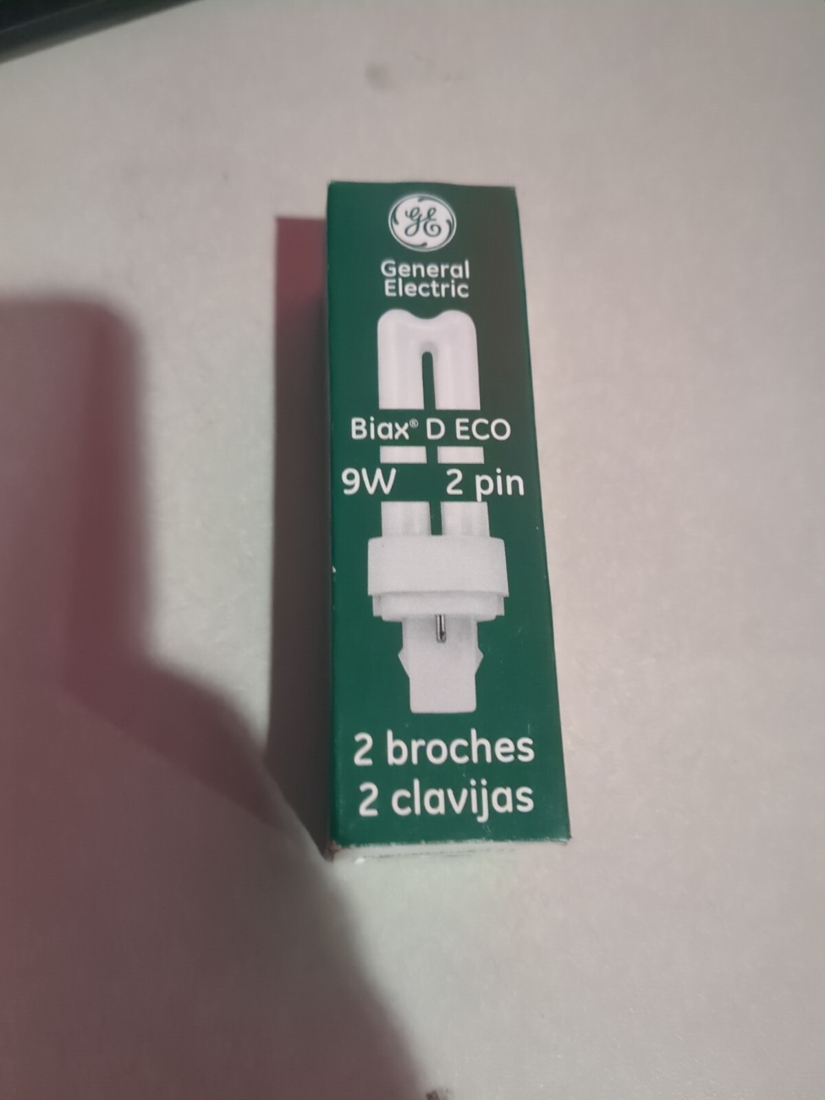 General Electric GE Biax D Eco 9W 2 Pin G23-2 Base Compact Fluorescent Lamp Bulb